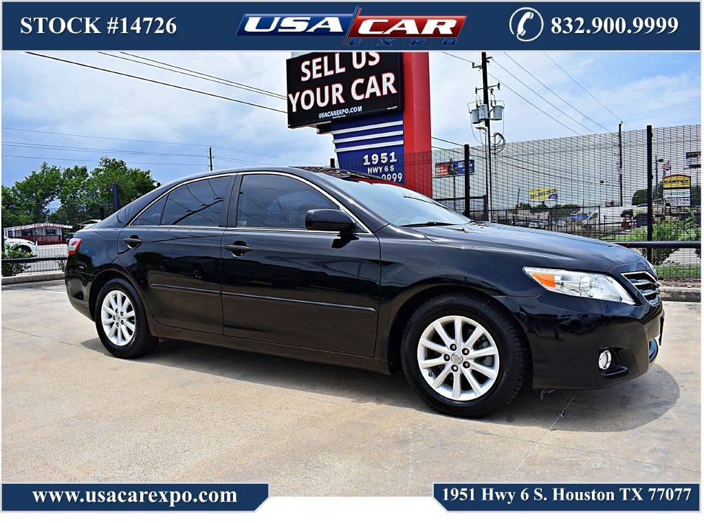 2011 Toyota Camry XLE — Sedan — 89,555 mi — Houston, TX