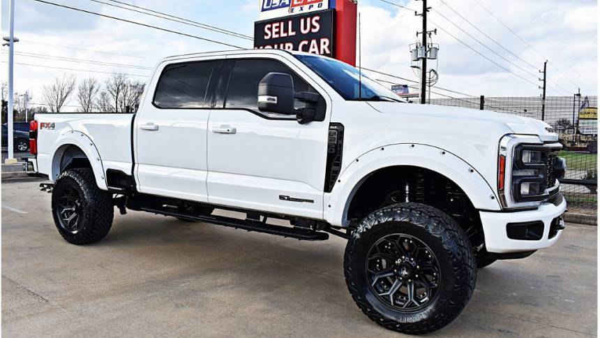 2023 Ford Super Duty F-250 XLT — Pickup Truck — 26,144 mi — Houston, TX