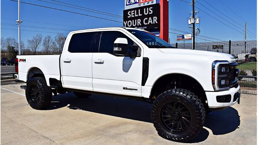 2023 Ford Super Duty F-250 LARIAT — Pickup Truck — 39,035 mi — Houston, TX