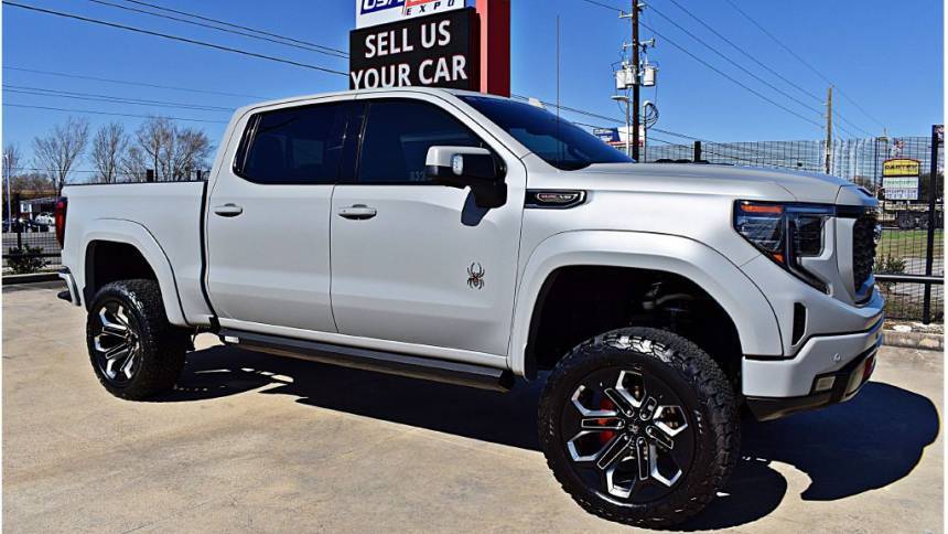 2024 GMC Sierra 1500 AT4 — Pickup Truck — 9,777 mi — Houston, TX