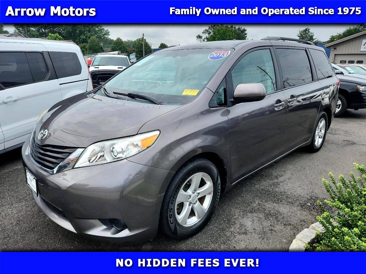 2013 Toyota Sienna LE — Minivan — 131,910 mi — Linden, NJ