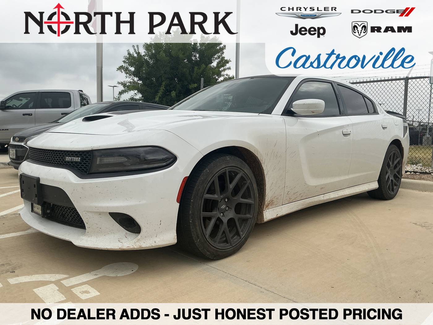 2018 Dodge Charger Daytona — Sedan — 124,004 mi — Castroville, TX