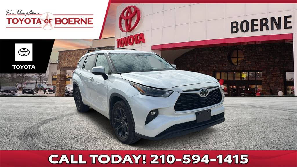 2023 Toyota Highlander LE — SUV — 30,079 mi — Boerne, TX