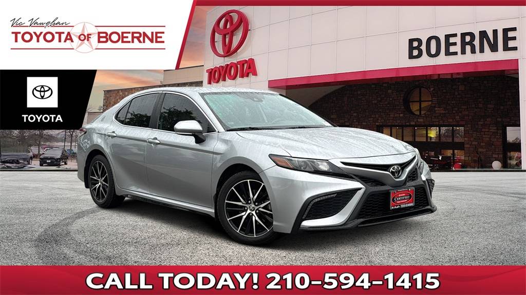 2022 Toyota Camry SE — Sedan — 31,921 mi — Boerne, TX