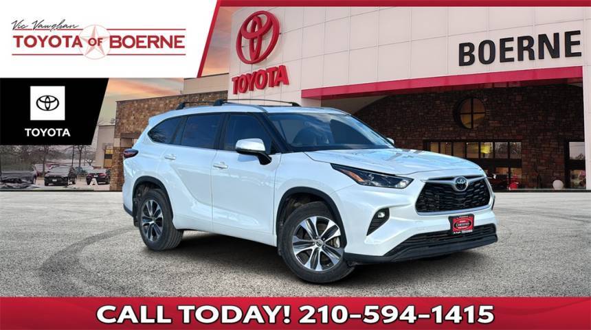 2023 Toyota Highlander XLE — SUV — 32,674 mi — Boerne, TX