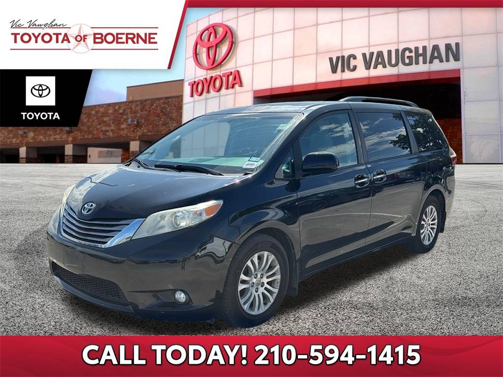 2017 Toyota Sienna XLE — Minivan — 131,976 mi — Boerne, TX