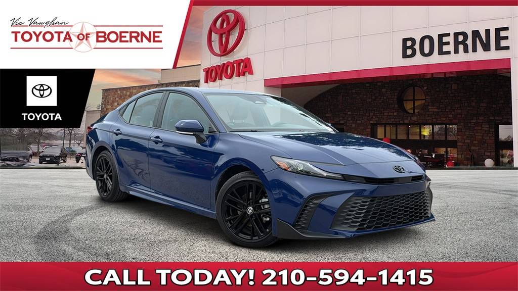 2025 Toyota Camry SE — Sedan — 718 mi — Boerne, TX