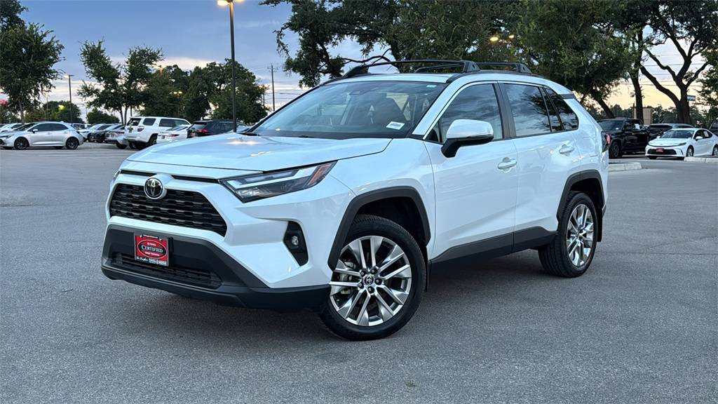 2023 Toyota RAV4 XLE Premium — SUV — 18,605 mi — Boerne, TX