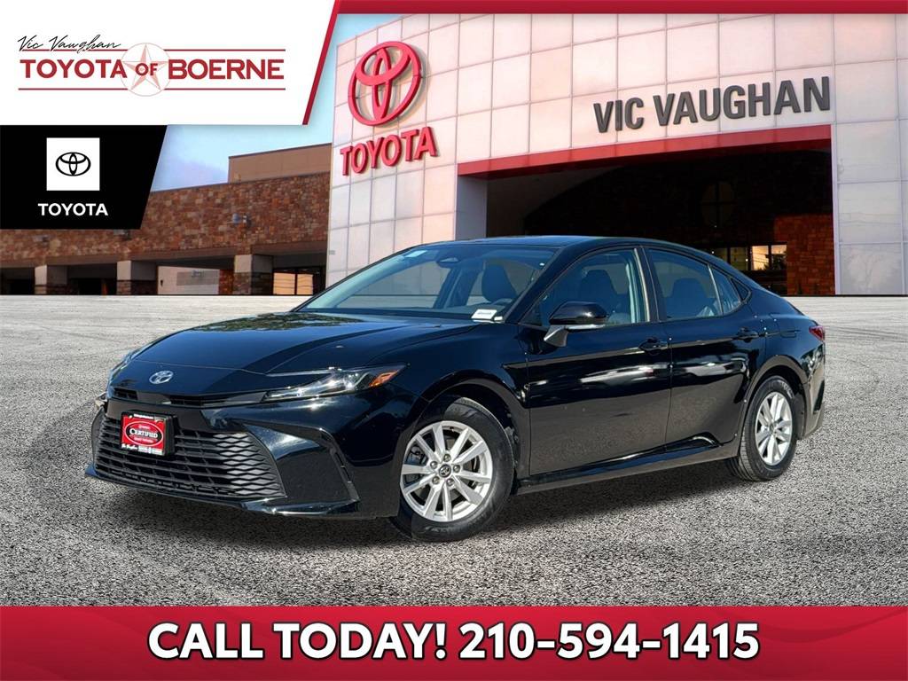 2025 Toyota Camry Hybrid SE — Sedan — 31,843 mi — Boerne, TX