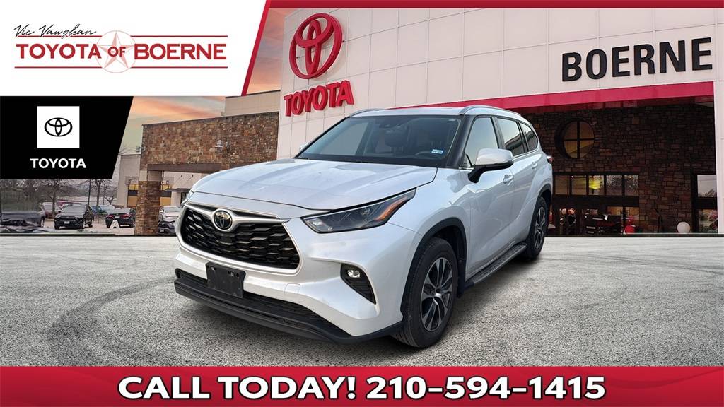 2023 Toyota Highlander XLE — SUV — 16,965 mi — Boerne, TX