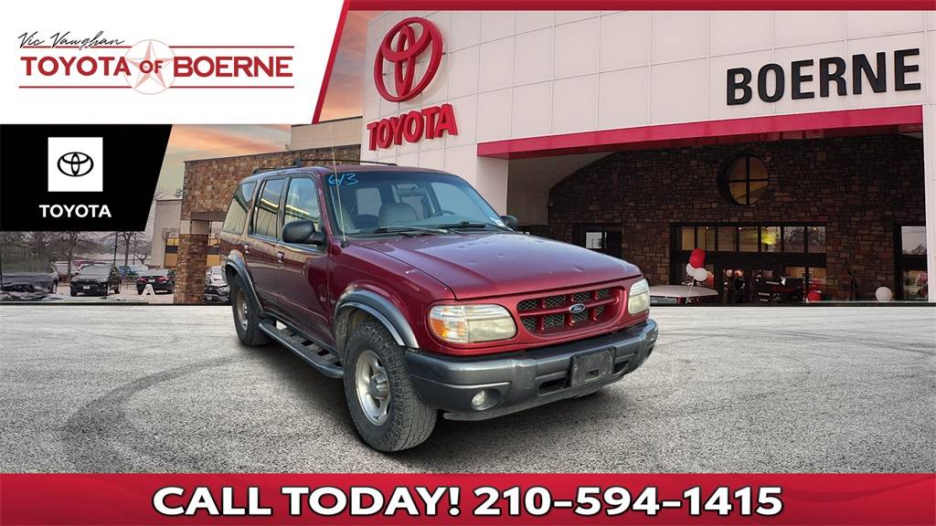 2000 Ford Explorer XLT — SUV — 301,569 mi — Boerne, TX