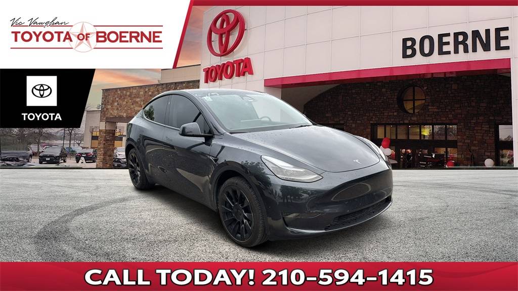 2024 Tesla Model Y Standard Range — SUV — 21,383 mi — Boerne, TX