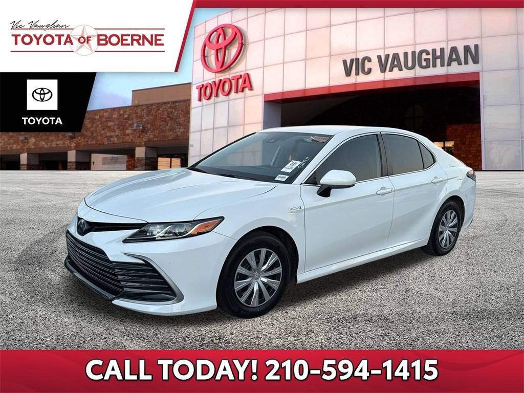 2021 Toyota Camry Hybrid LE — Sedan — 72,689 mi — Boerne, TX