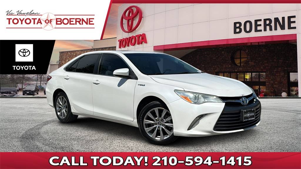 2015 Toyota Camry Hybrid LE — Sedan — 176,667 mi — Boerne, TX
