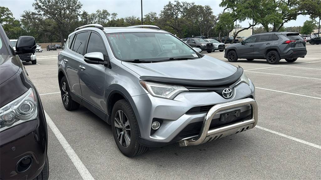 2016 Toyota RAV4 XLE — SUV — 153,604 mi — Boerne, TX