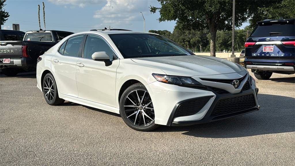 2023 Toyota Camry SE — Sedan — 54,900 mi — Boerne, TX