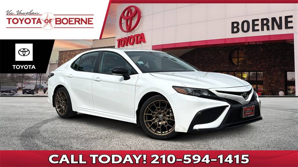 2024 Toyota Camry SE — Sedan — 19,086 mi — Boerne, TX