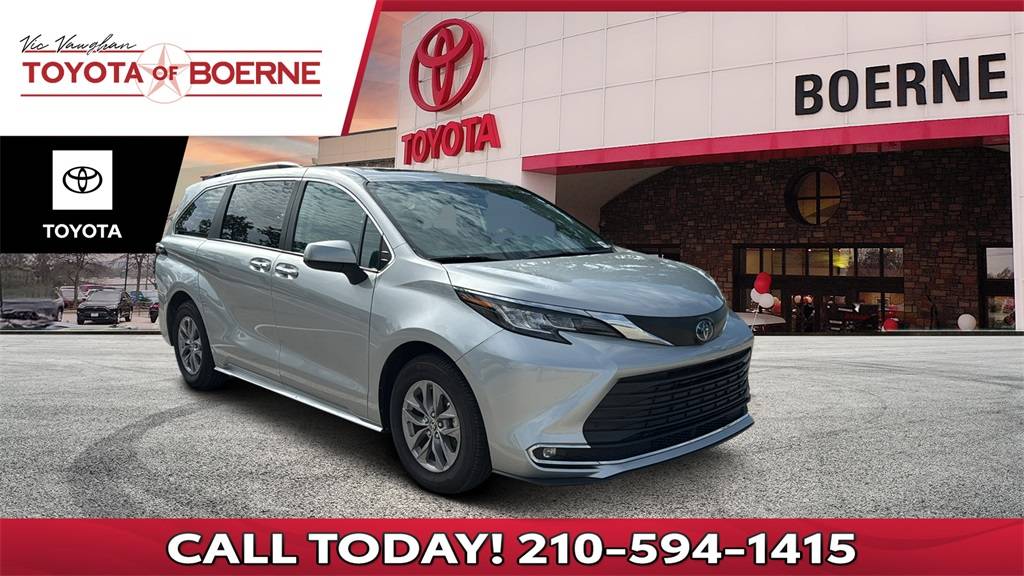 2023 Toyota Sienna XLE — Minivan — 67,470 mi — Boerne, TX