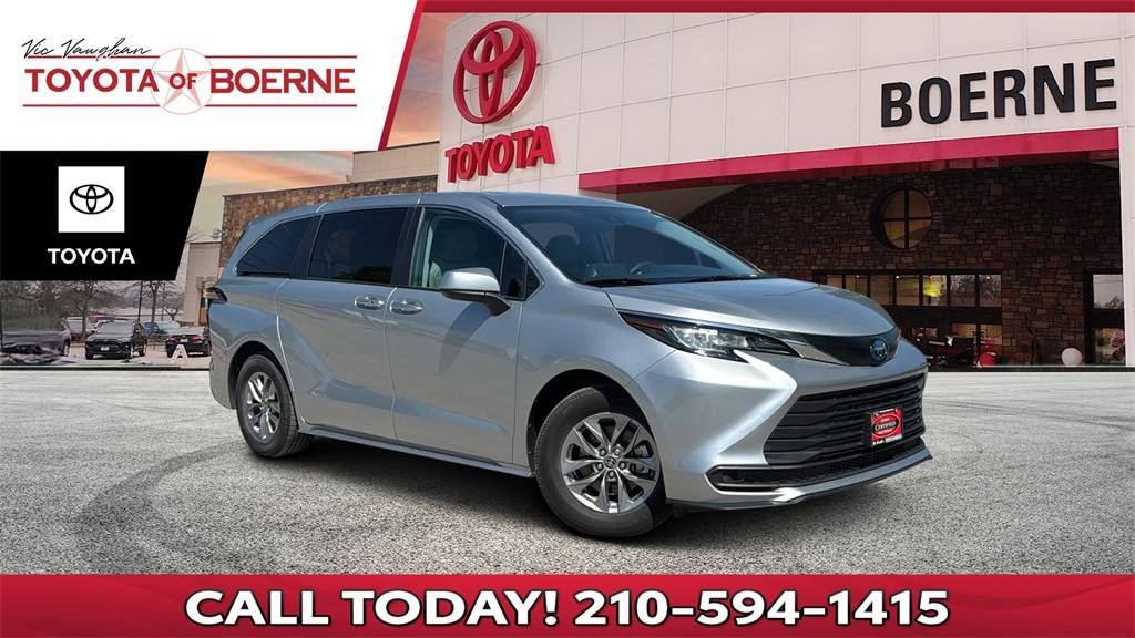 2023 Toyota Sienna LE — Minivan — 73,485 mi — Boerne, TX