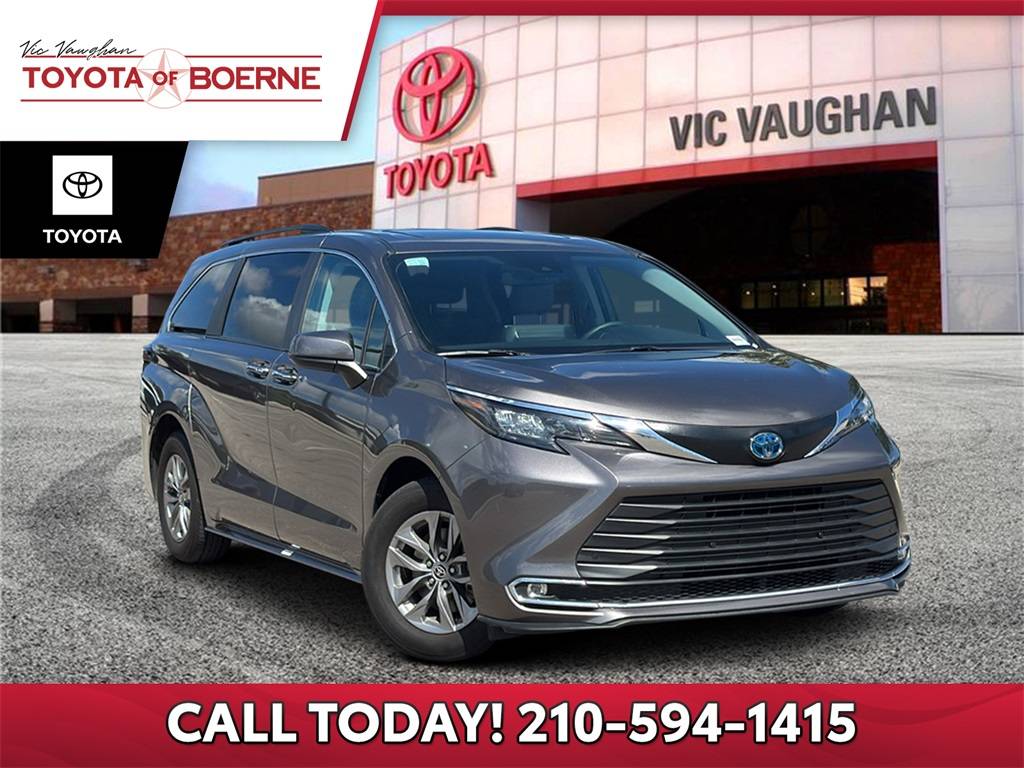 2024 Toyota Sienna XLE — Minivan — 50,720 mi — Boerne, TX
