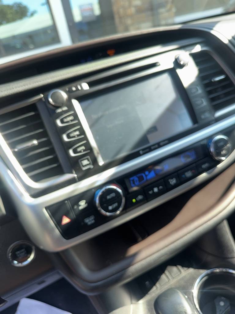 2018 Toyota Highlander Limited — SUV — 103,146 mi — Boerne, TX