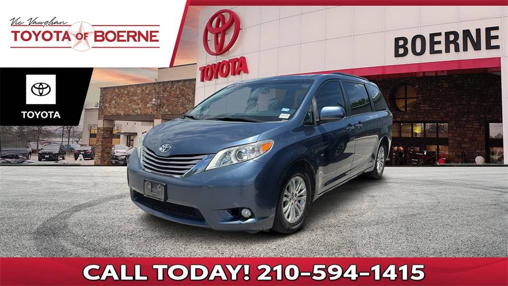 2017 Toyota Sienna XLE — Minivan — 221,202 mi — Boerne, TX