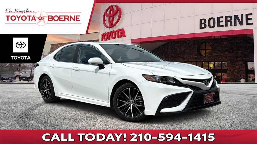 2024 Toyota Camry SE — Sedan — 16,215 mi — Boerne, TX