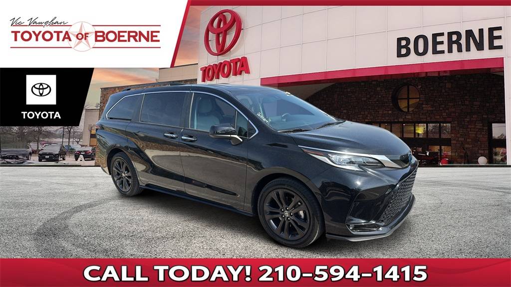 2023 Toyota Sienna XSE — Minivan — 74,127 mi — Boerne, TX