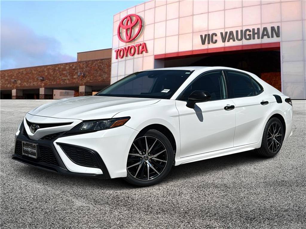 2021 Toyota Camry SE — Sedan — 111,007 mi — Boerne, TX