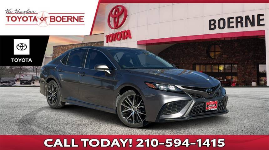 2022 Toyota Camry SE — Sedan — 21,463 mi — Boerne, TX