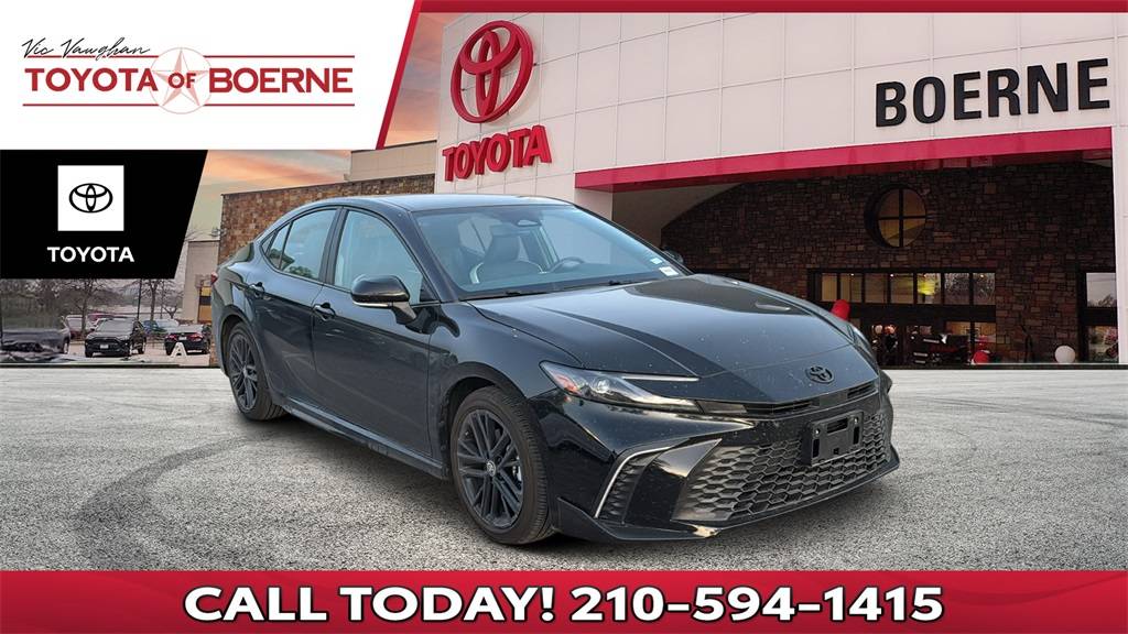 2025 Toyota Camry SE — Sedan — 10,984 mi — Boerne, TX