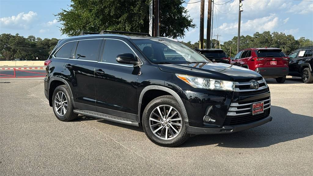 2019 Toyota Highlander SE V6 — SUV — 85,260 mi — Boerne, TX