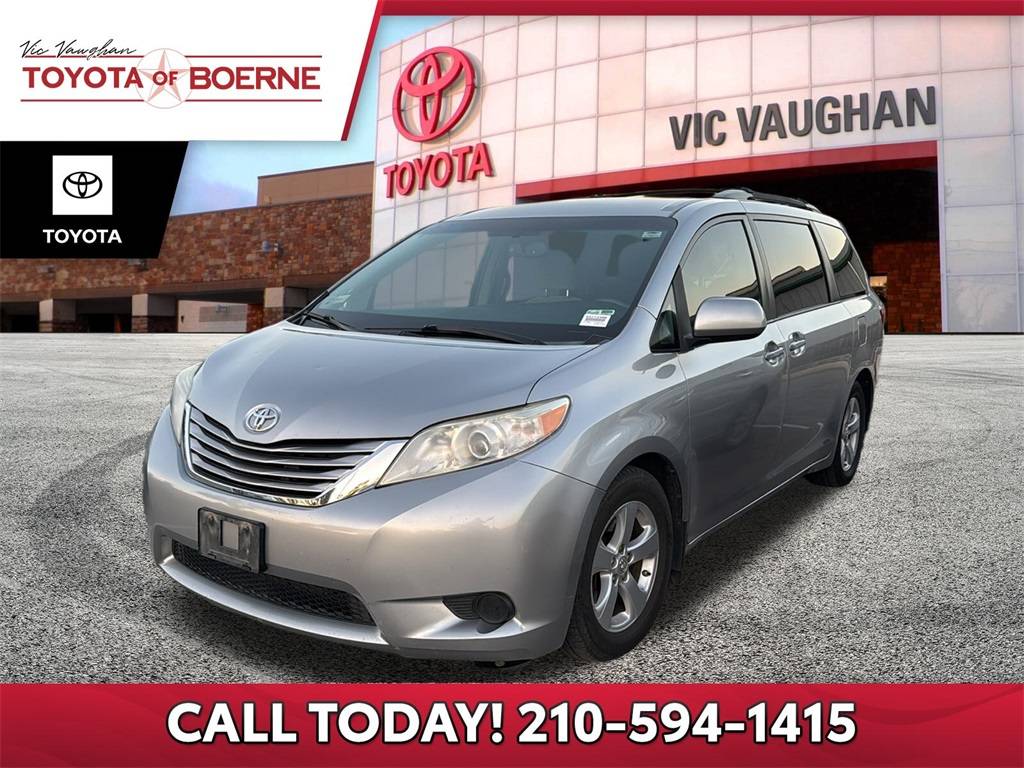 2015 Toyota Sienna LE — Minivan — 181,386 mi — Boerne, TX