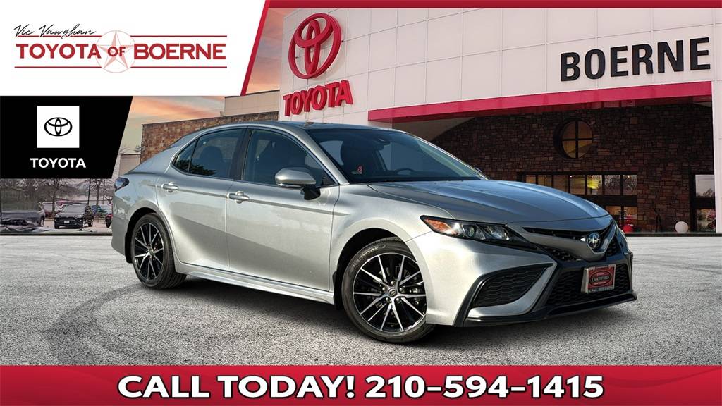 2024 Toyota Camry Hybrid SE — Sedan — 20,361 mi — Boerne, TX
