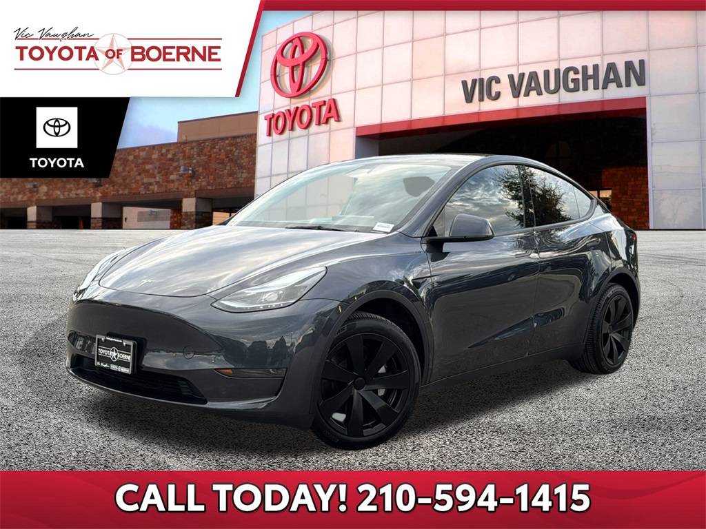 2025 Tesla Model Y Long Range — SUV — 10,063 mi — Boerne, TX