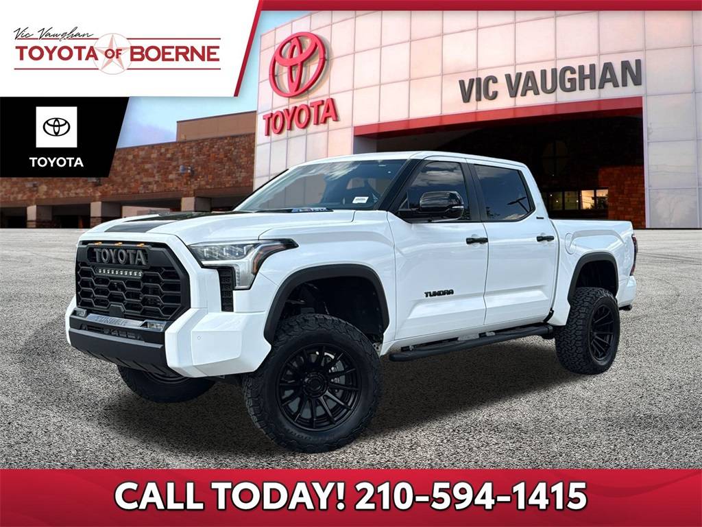 2025 Toyota Tundra Limited — Pickup Truck — 8,370 mi — Boerne, TX