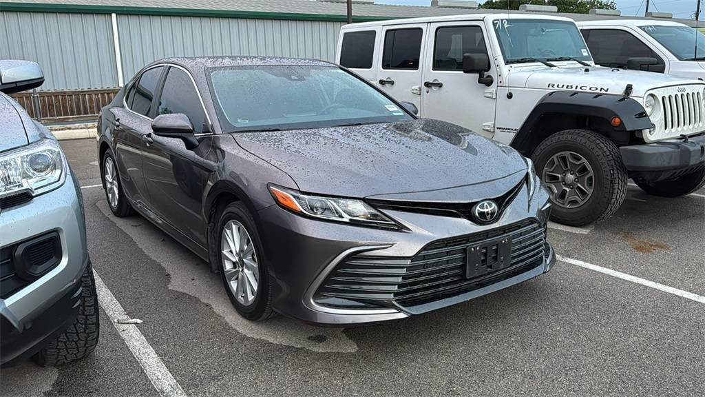 2024 Toyota Camry LE — Sedan — 20,248 mi — Boerne, TX