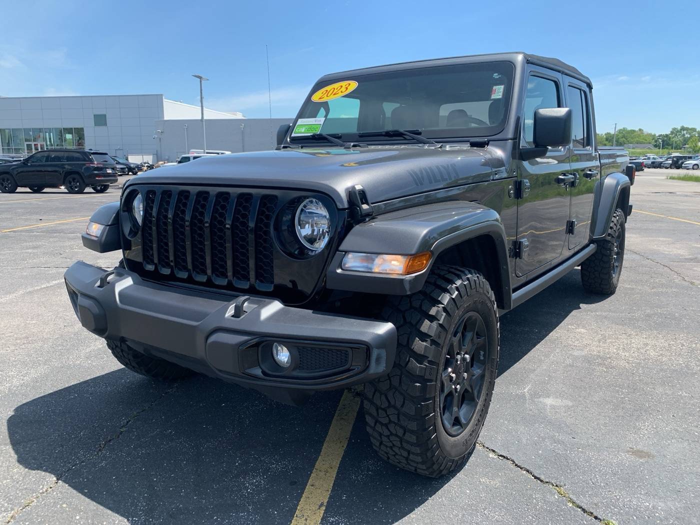 2023 Jeep Gladiator Willys — Pickup Truck — 26,177 mi — Merrillville, IN