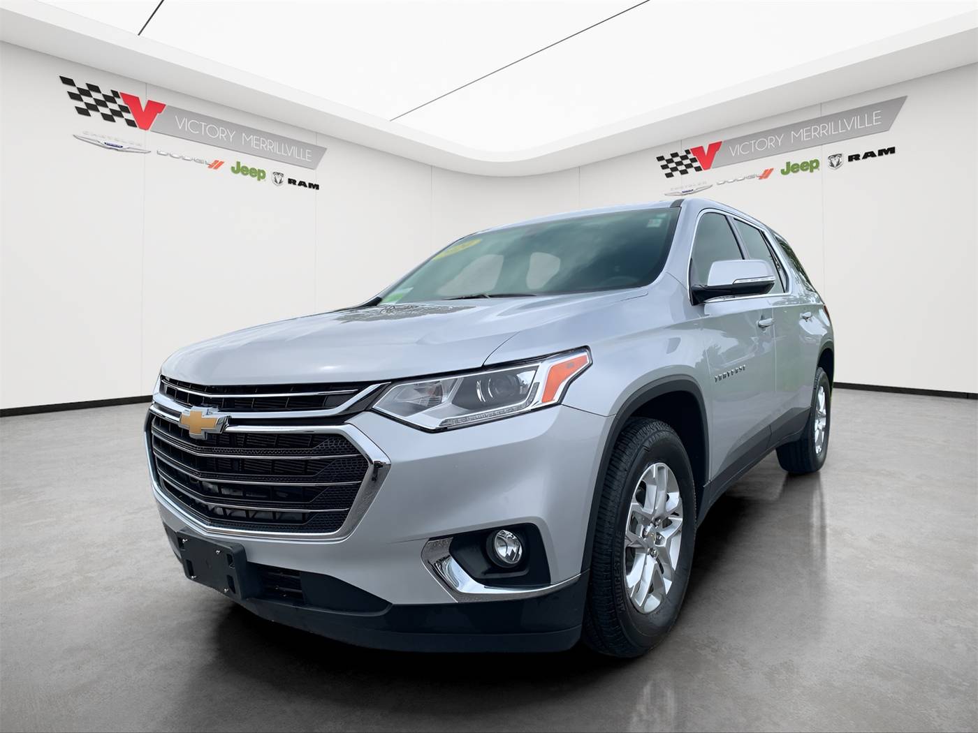 2020 Chevrolet Traverse LT Cloth — SUV — 51,748 mi — Merrillville, IN