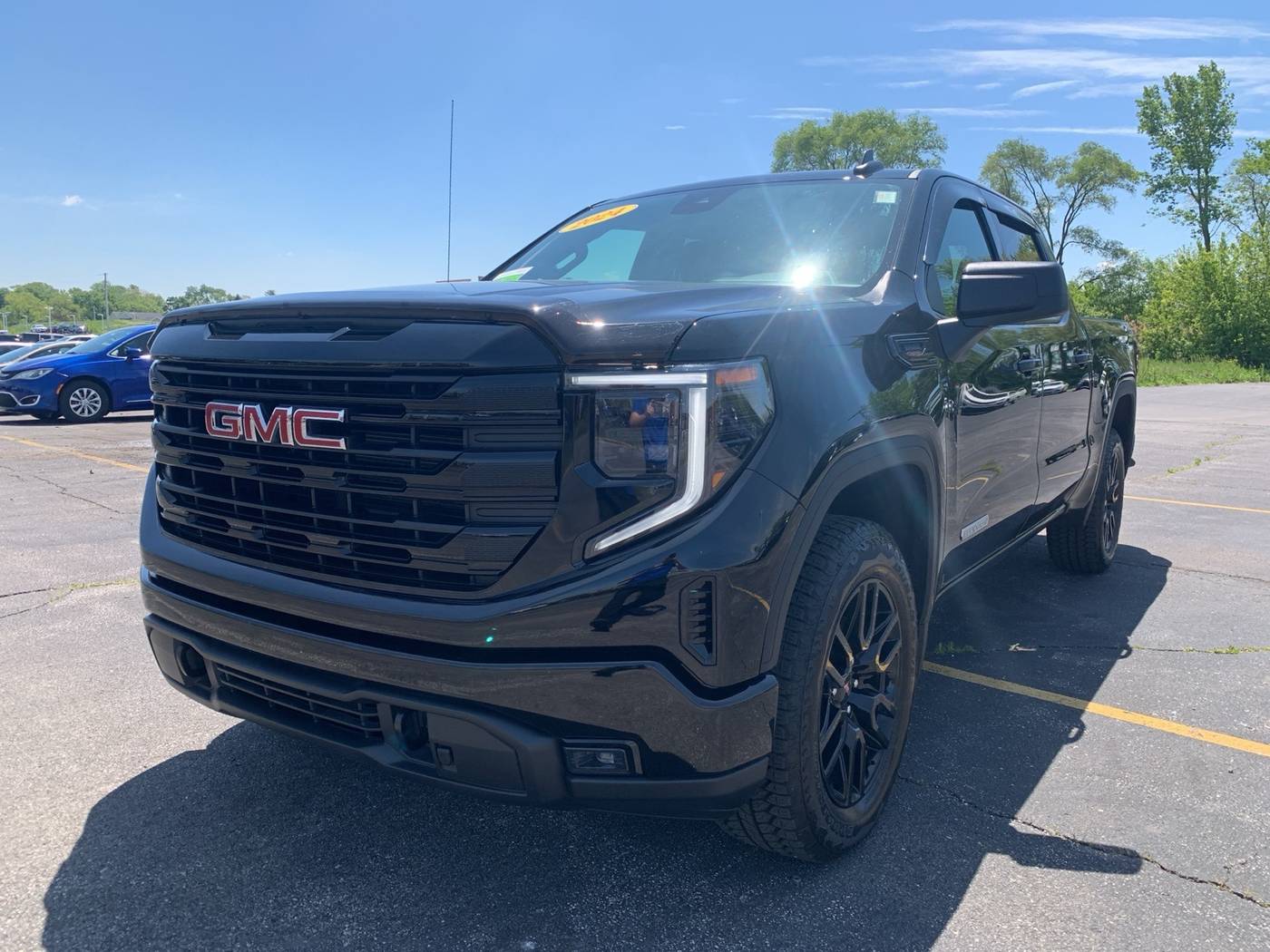 2024 GMC Sierra 1500 Elevation — Pickup Truck — 9,810 mi — Merrillville, IN