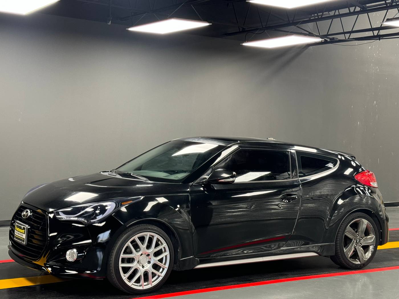 2015 Hyundai Veloster Turbo — Hatchback — 124,350 mi — Dallas, TX