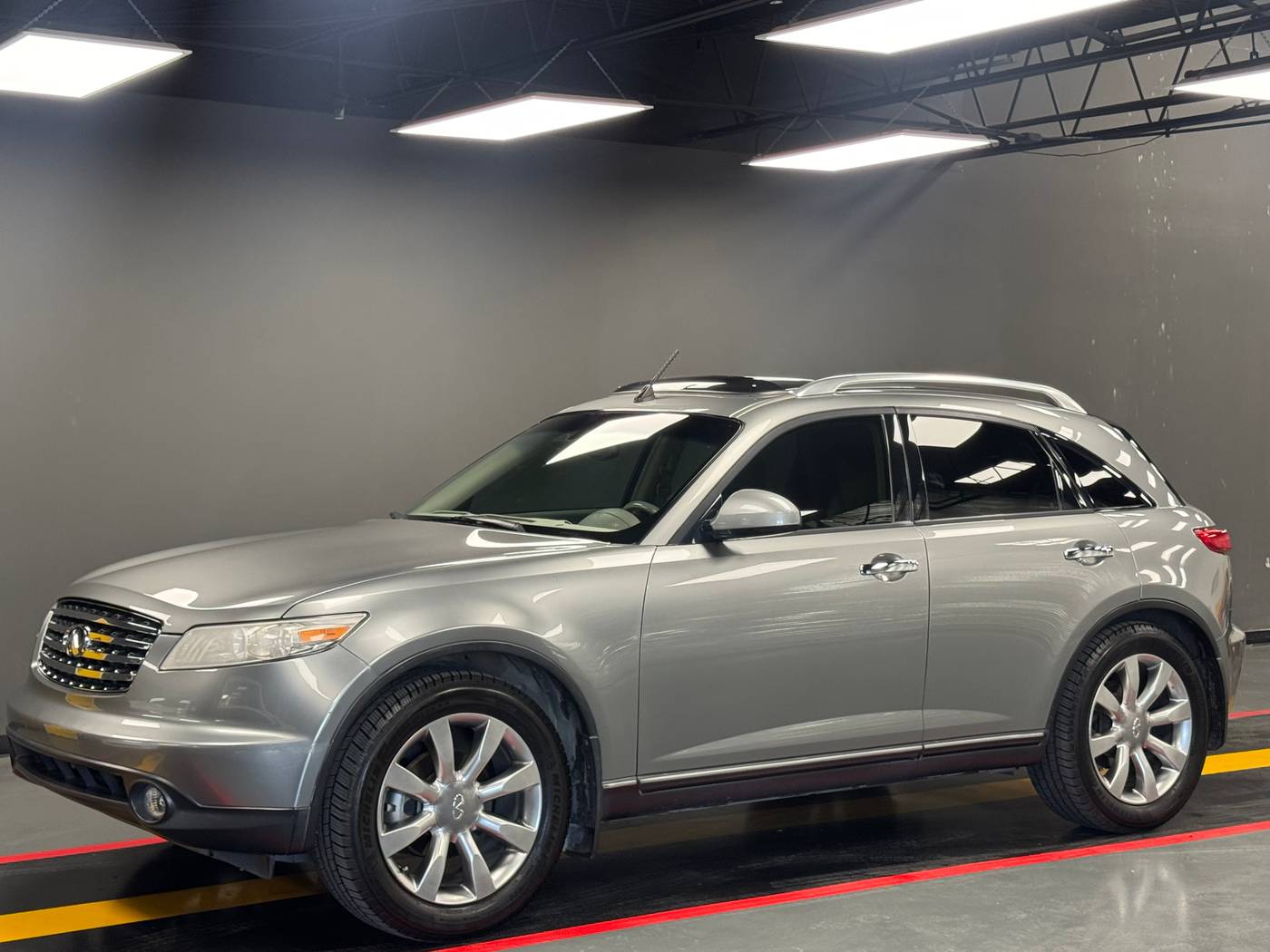 2004 INFINITI FX FX35 — SUV — 111,045 mi — Dallas, TX