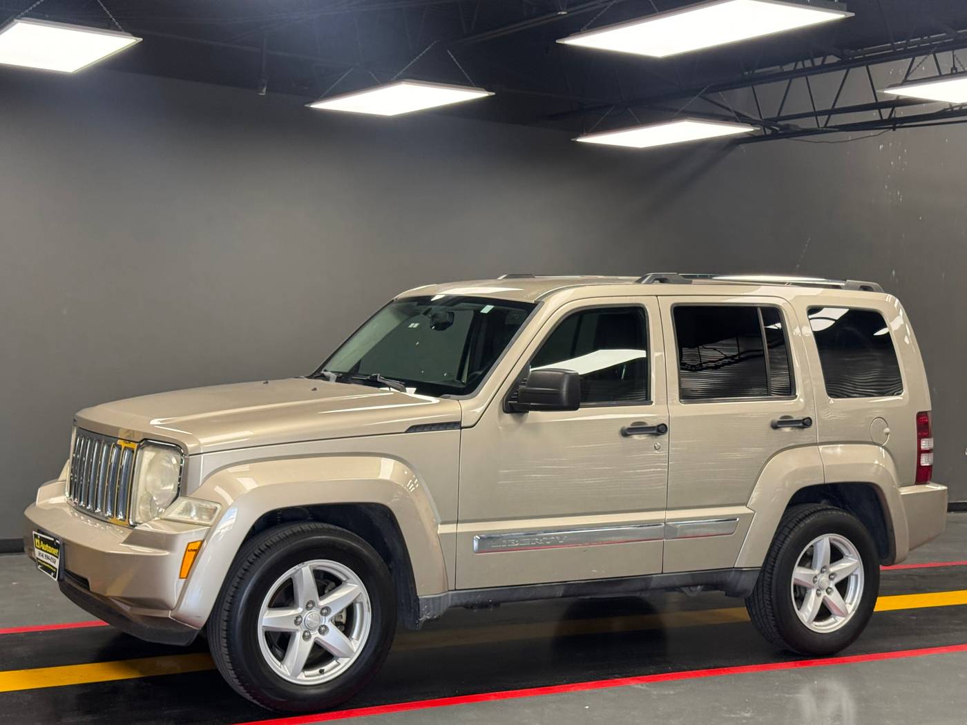 2011 Jeep Liberty Limited — SUV — 137,700 mi — Dallas, TX