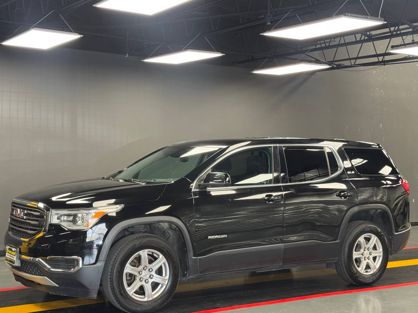 2017 GMC Acadia SLE — SUV — 93,511 mi — Dallas, TX