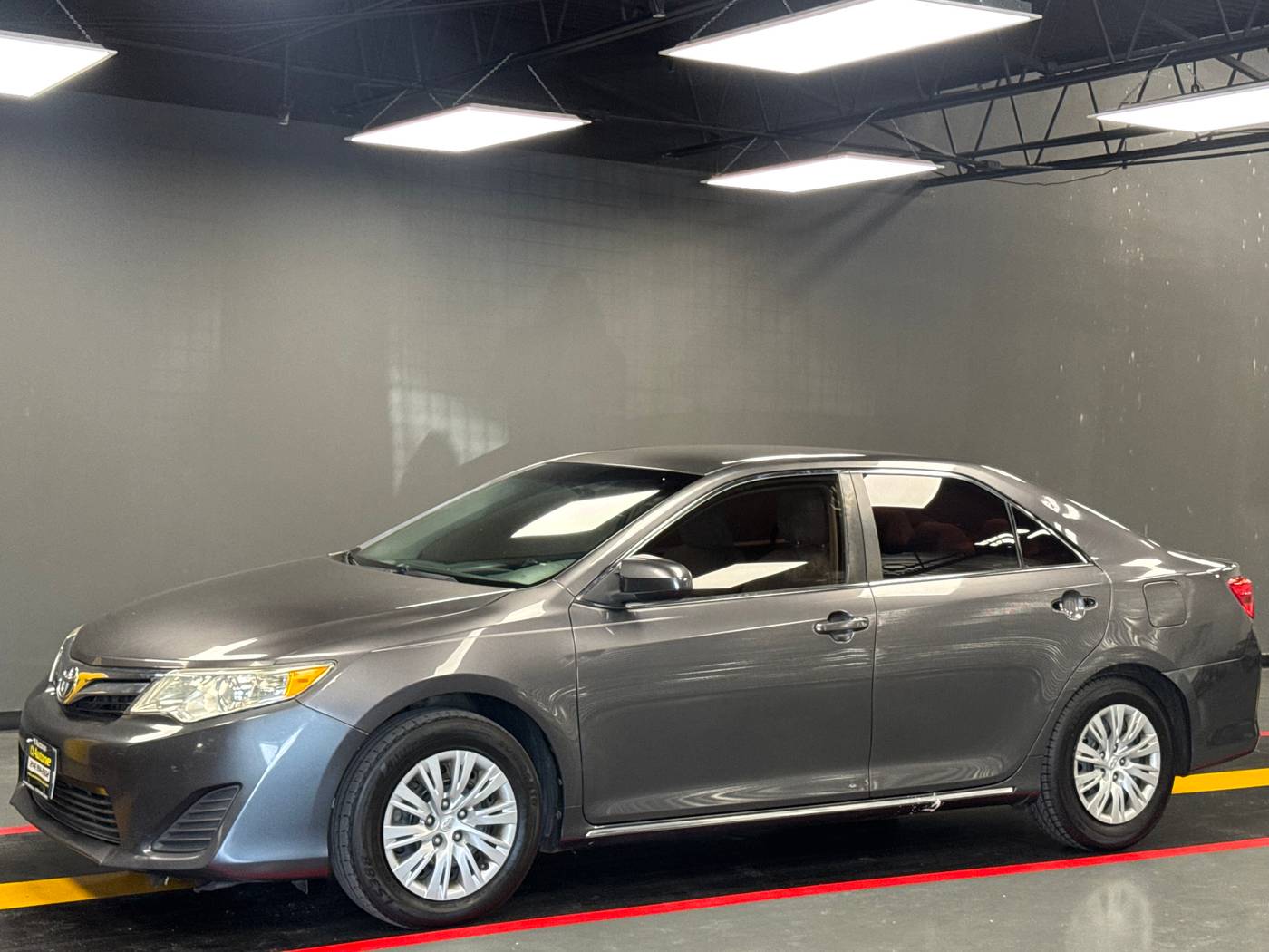 2014 Toyota Camry LE — Sedan — 239,560 mi — Dallas, TX