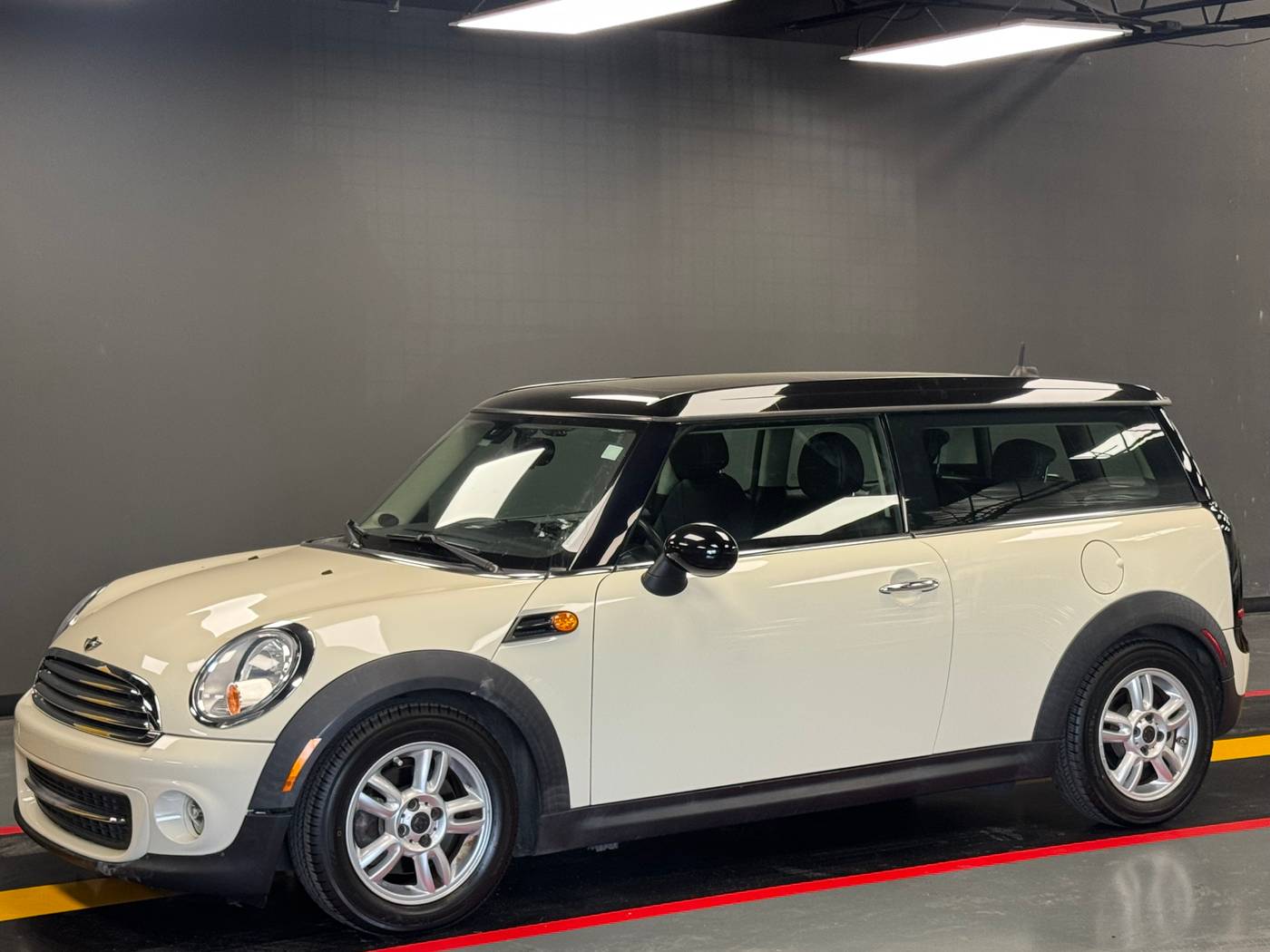 2013 MINI Clubman Cooper — Wagon — 88,110 mi — Dallas, TX