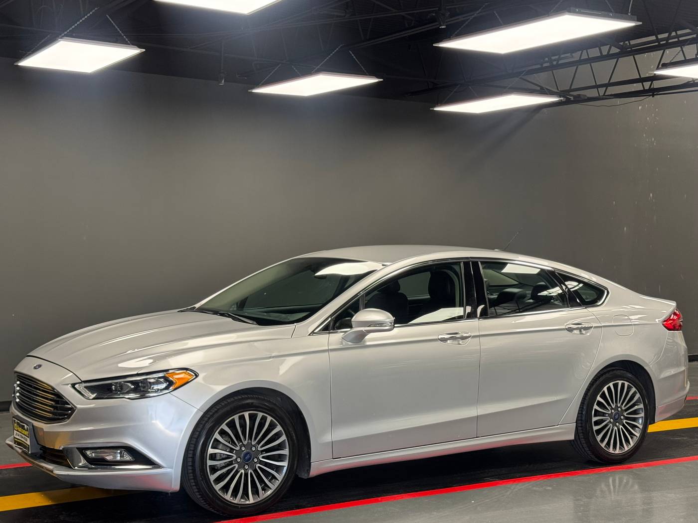 2017 Ford Fusion SE — Sedan — 90,919 mi — Dallas, TX