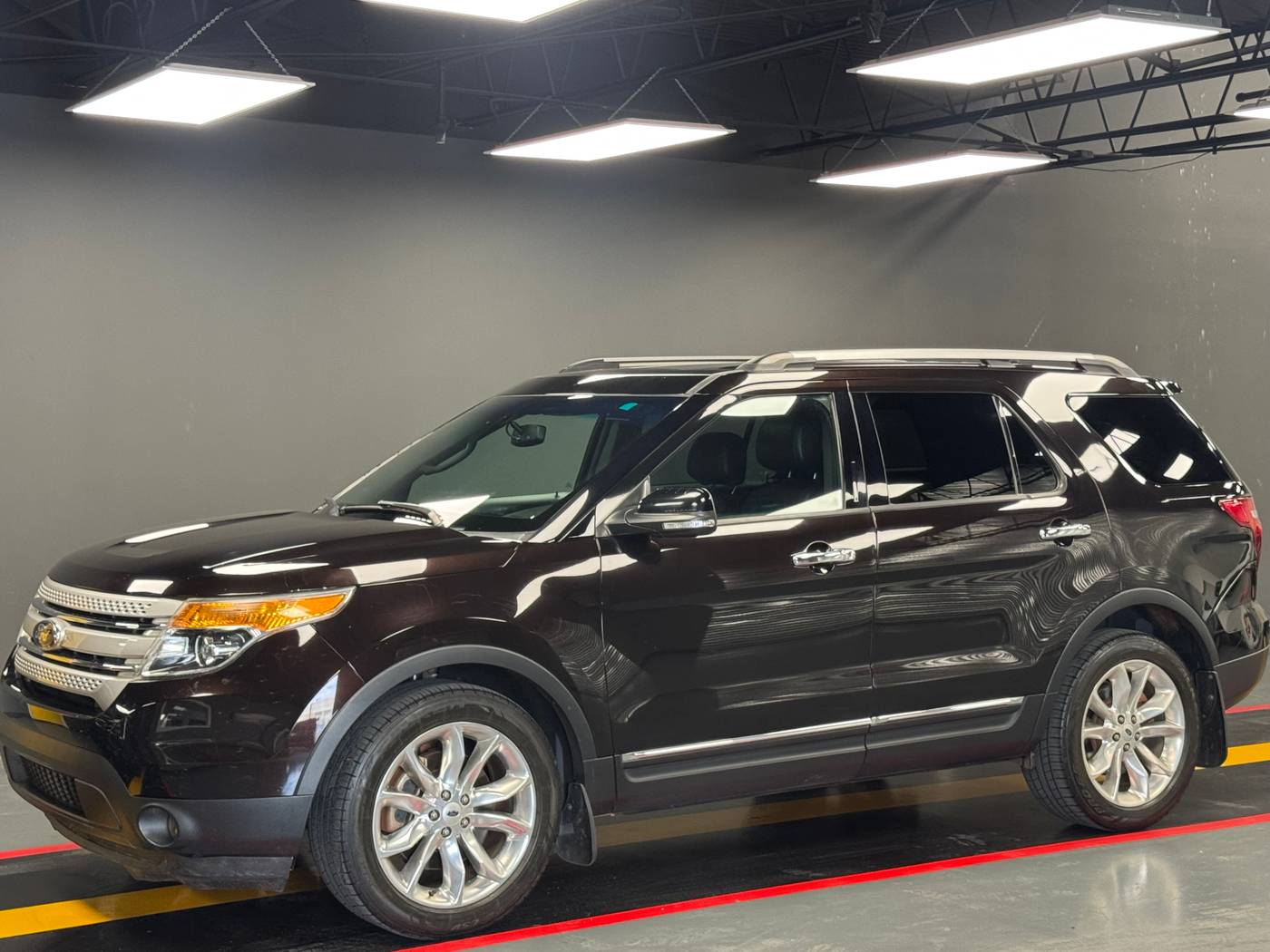 2013 Ford Explorer XLT — SUV — 134,447 mi — Dallas, TX