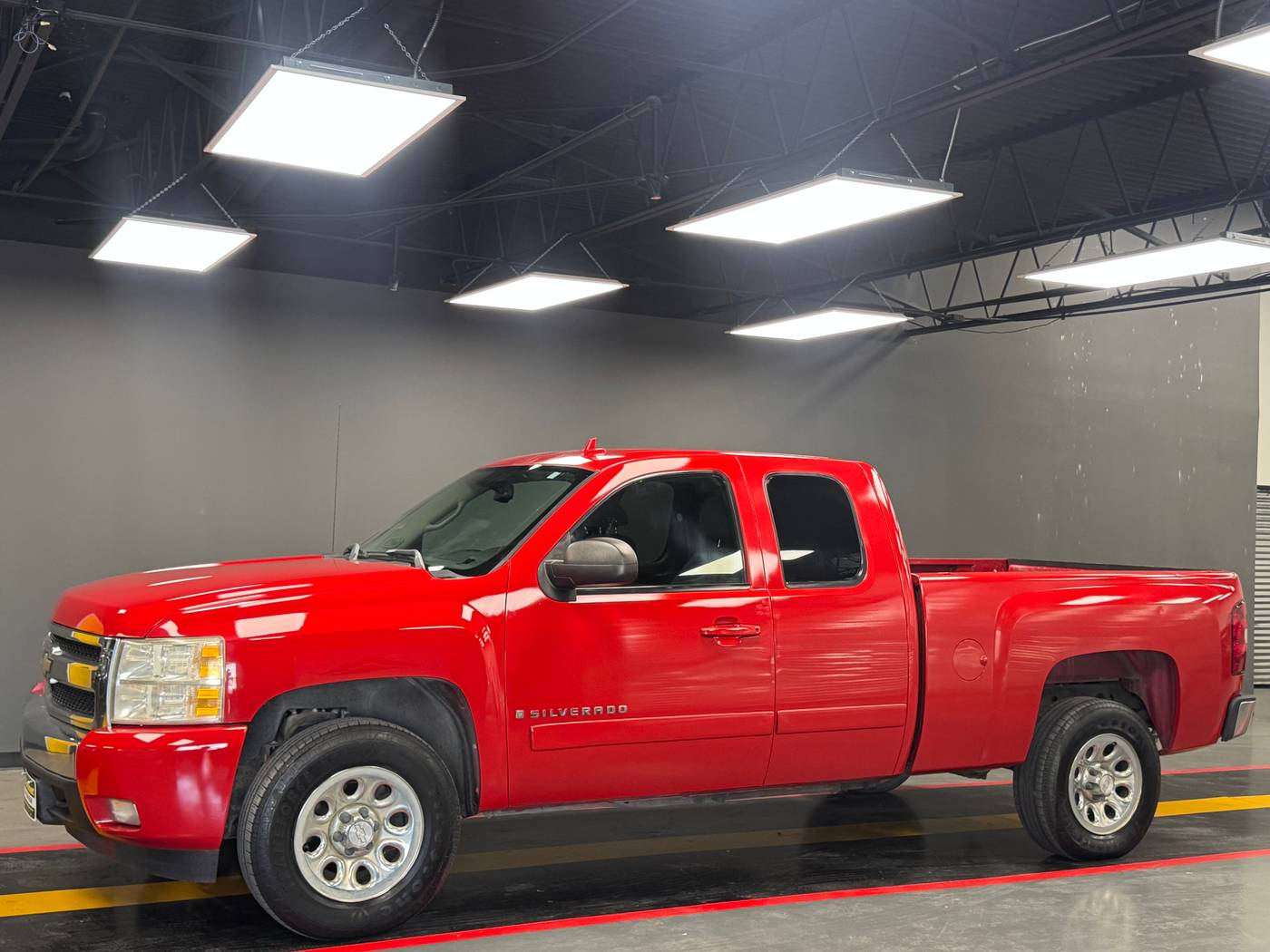 2008 Chevrolet Silverado 1500 LT — Pickup Truck — 157,000 mi — Dallas, TX