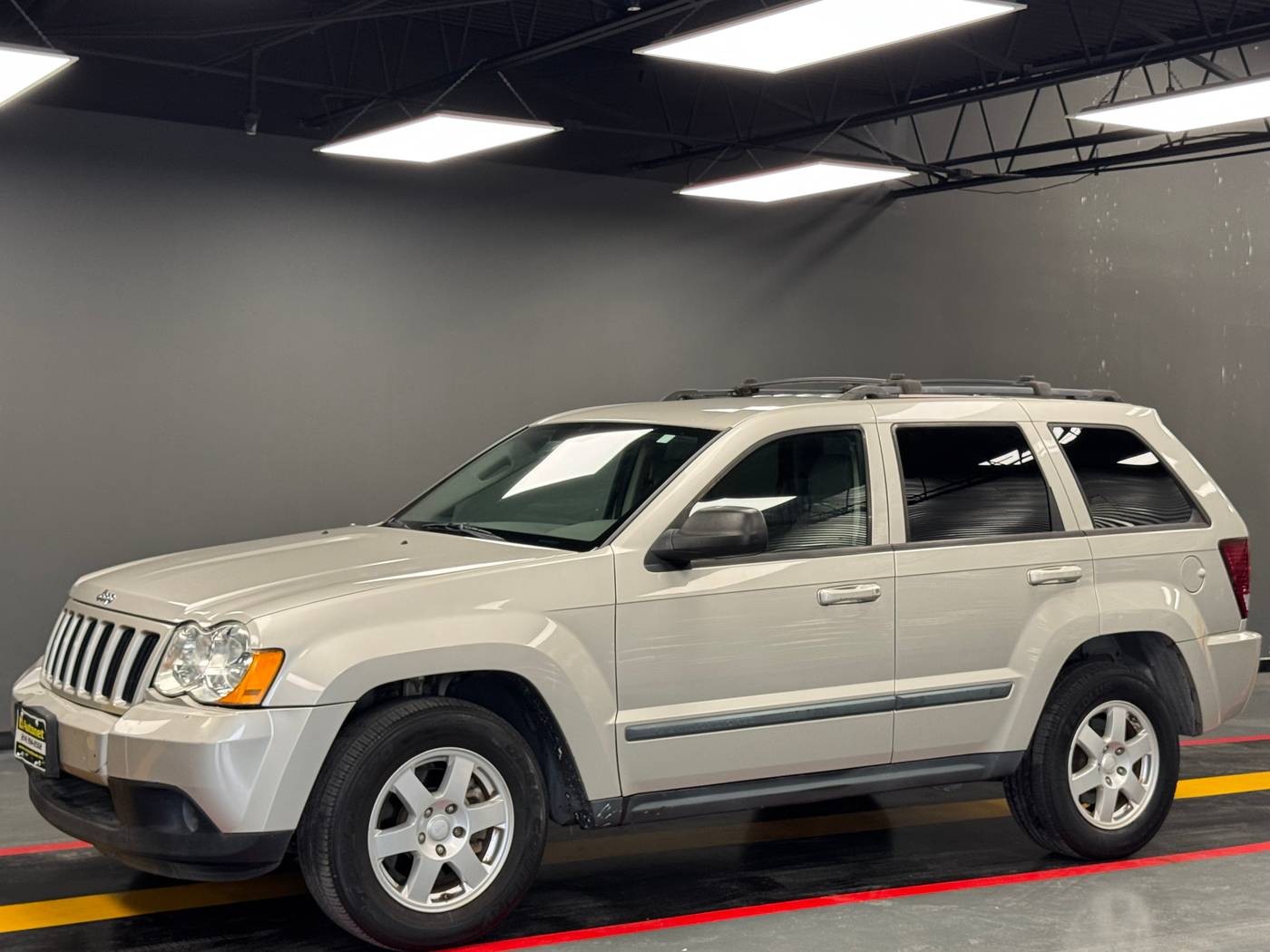 2009 Jeep Grand Cherokee Laredo — SUV — 126,836 mi — Dallas, TX